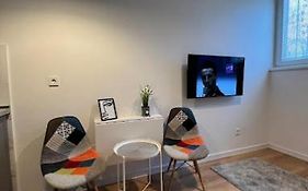 Micro 5 Luxury Apartment